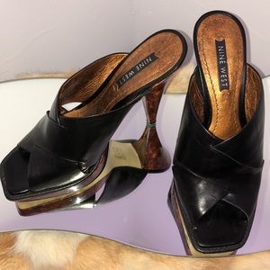 NINE WEST black leather pump slides
